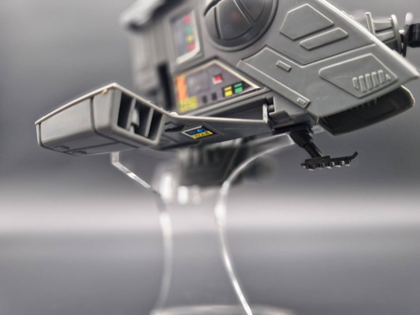Star Wars Vintage Adjustable Banked Mini Rig Ship Display Stand - INT-4