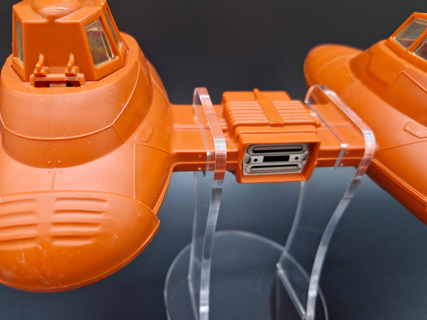 Star Wars Vintage Cloud Car Ship Stand