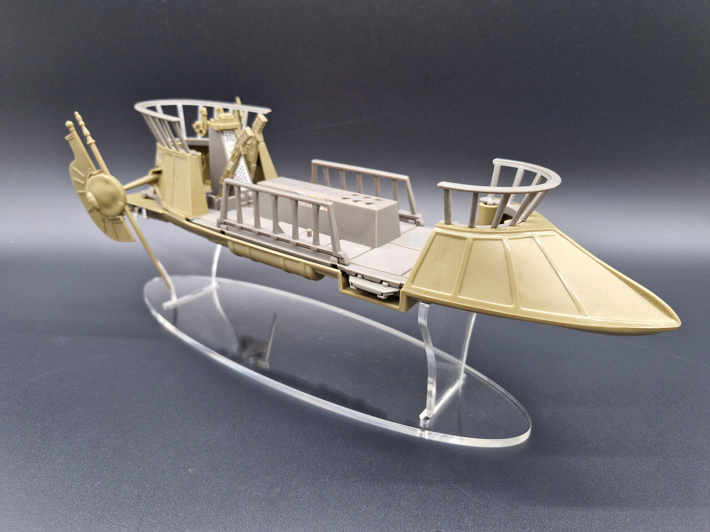 Star Wars Vintage & VC Vintage Collection Tatooine Skiff Ship Stand