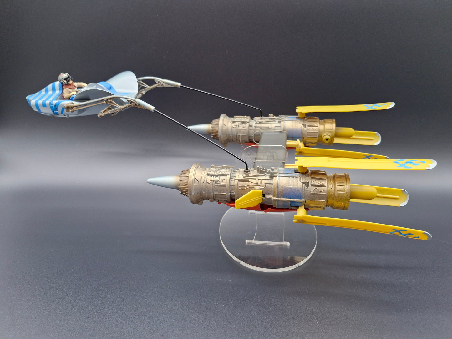 Star Wars Modern Episode 1 Anakin & Sebulba Podracer Ship Stand