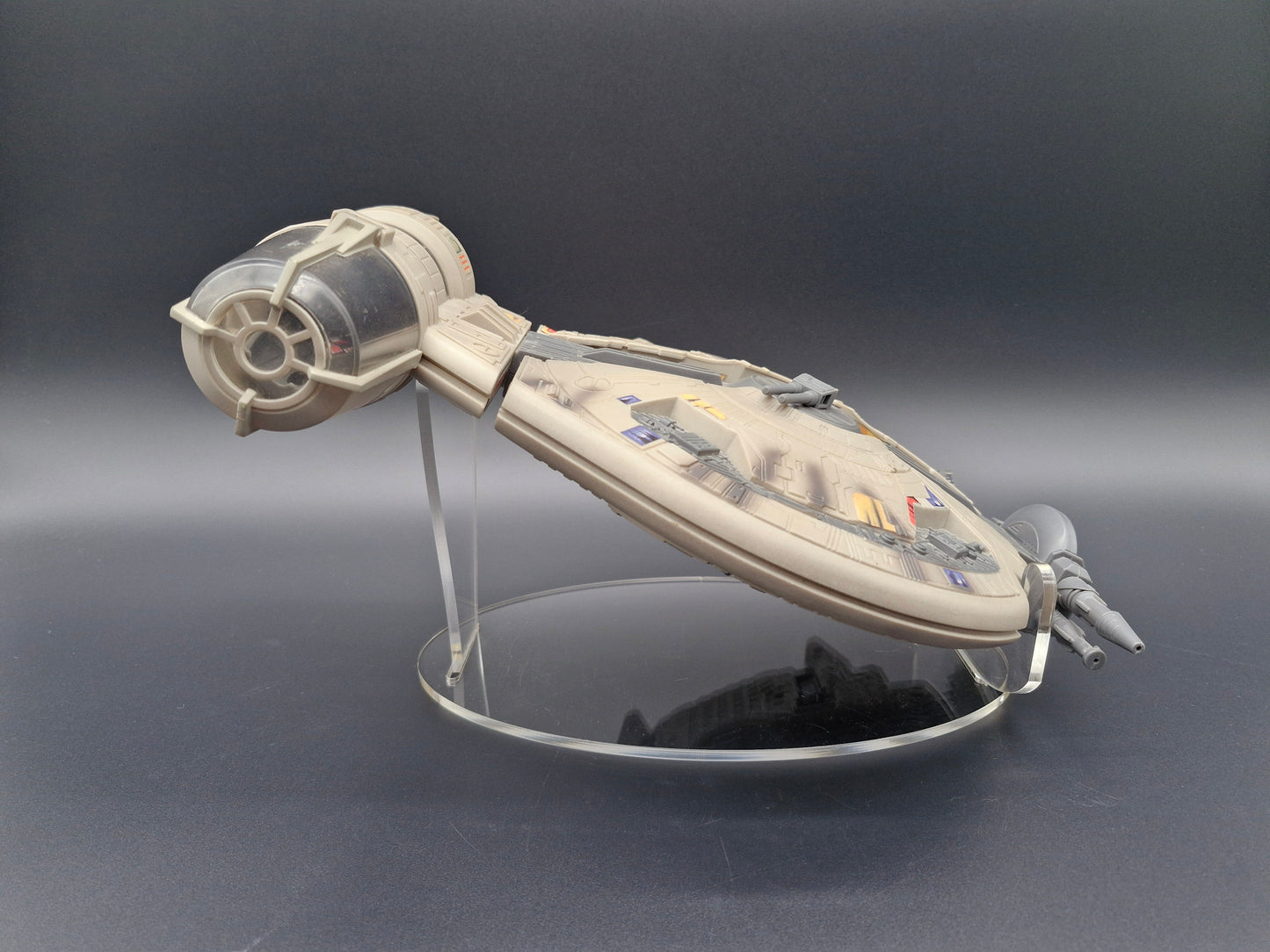 Star Wars Modern SOTE Dash Rendar Outrider Ship Stand (Shadows of the Empire)