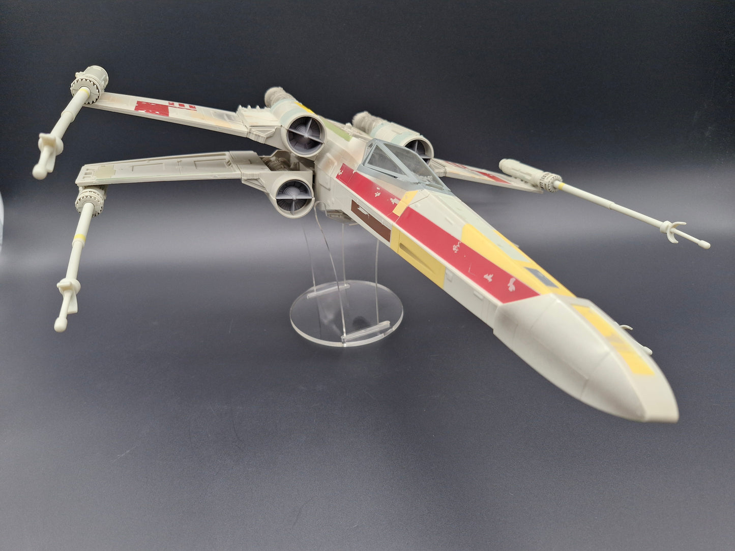 Star Wars Modern VC VINTAGE COLLECTION & SAGA X-Wing Ship Stand