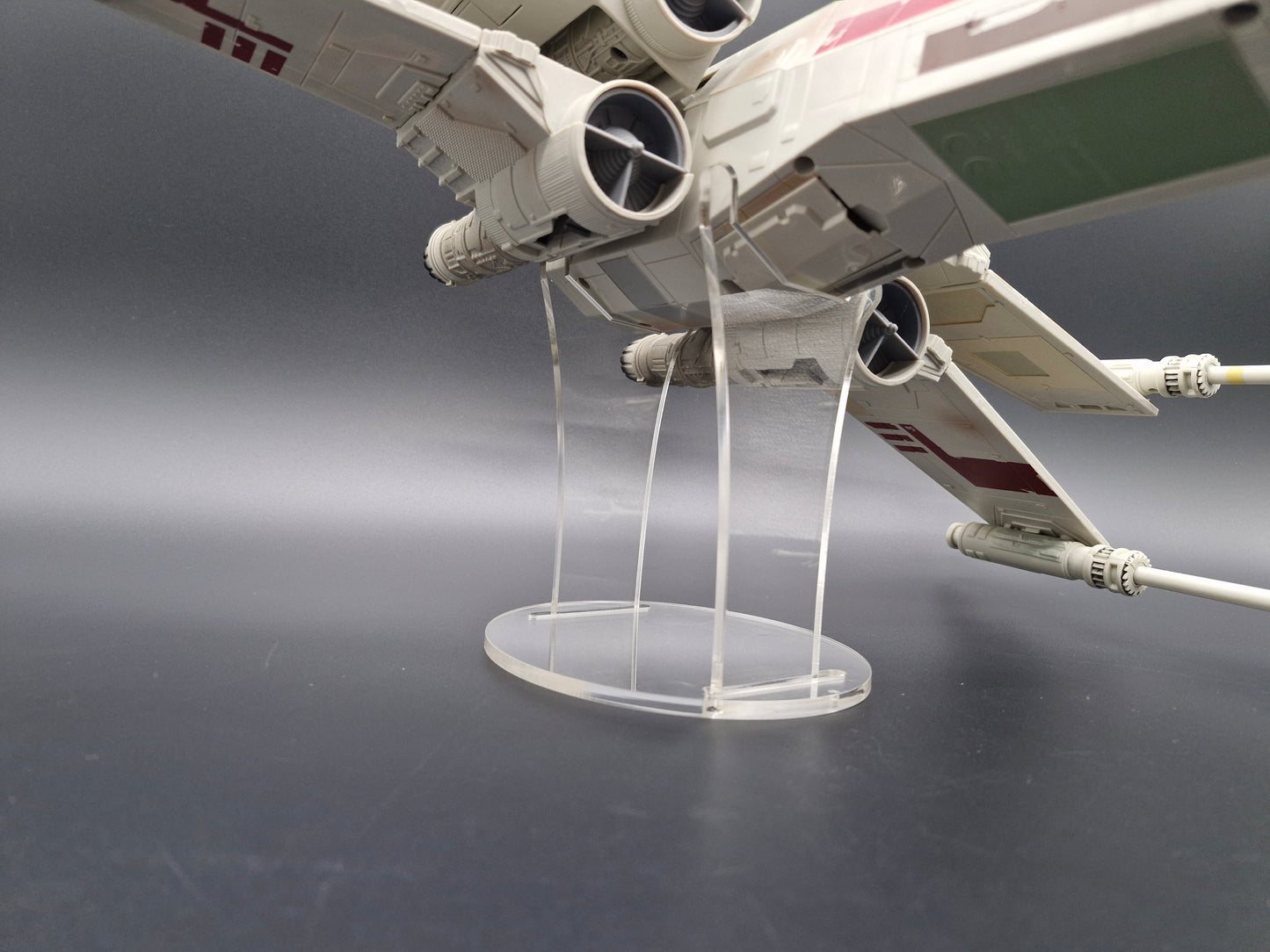 Star Wars Modern VC VINTAGE COLLECTION & SAGA X-Wing Ship Stand