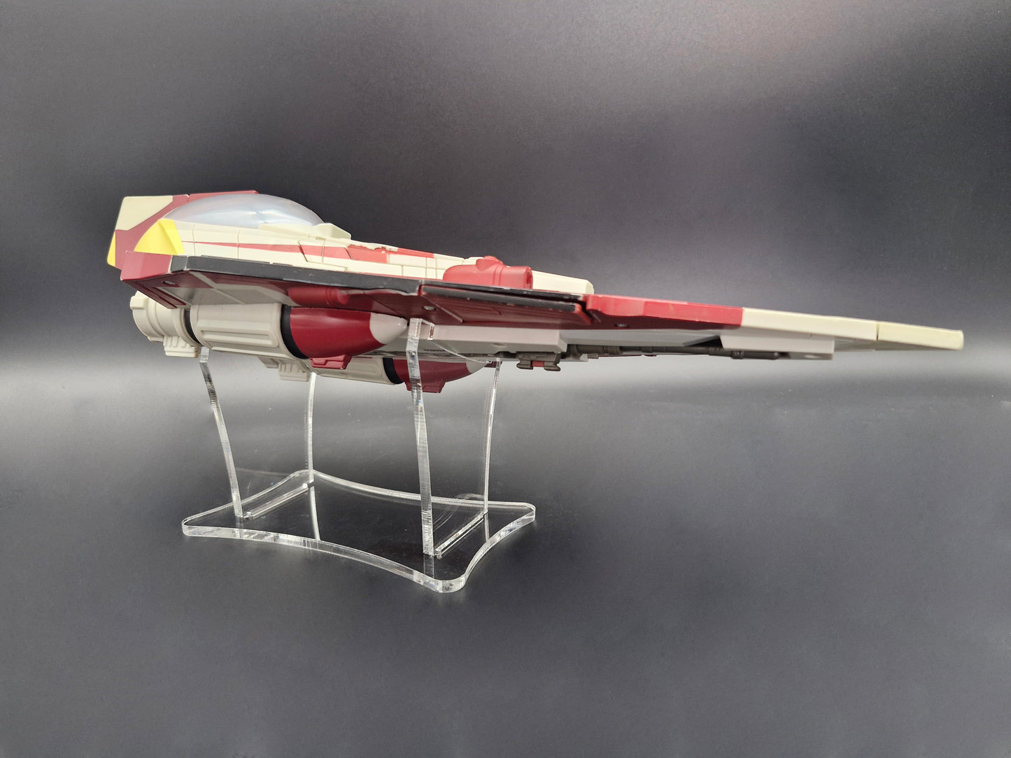 Star Wars Modern Ship Stand - AOTC Kenobi & Plo Koon Jedi Starfighter