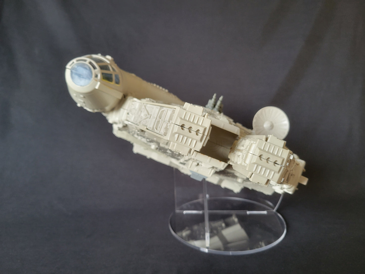 Star Wars Vintage Millennium Falcon Vehicle Ship Stand