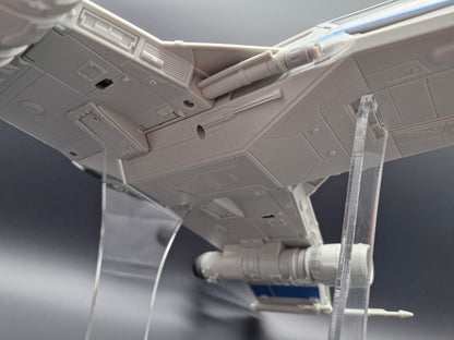 Star Wars TVC Vintage Collection New Republic E-Wing (Ahsoka) Ship Stand