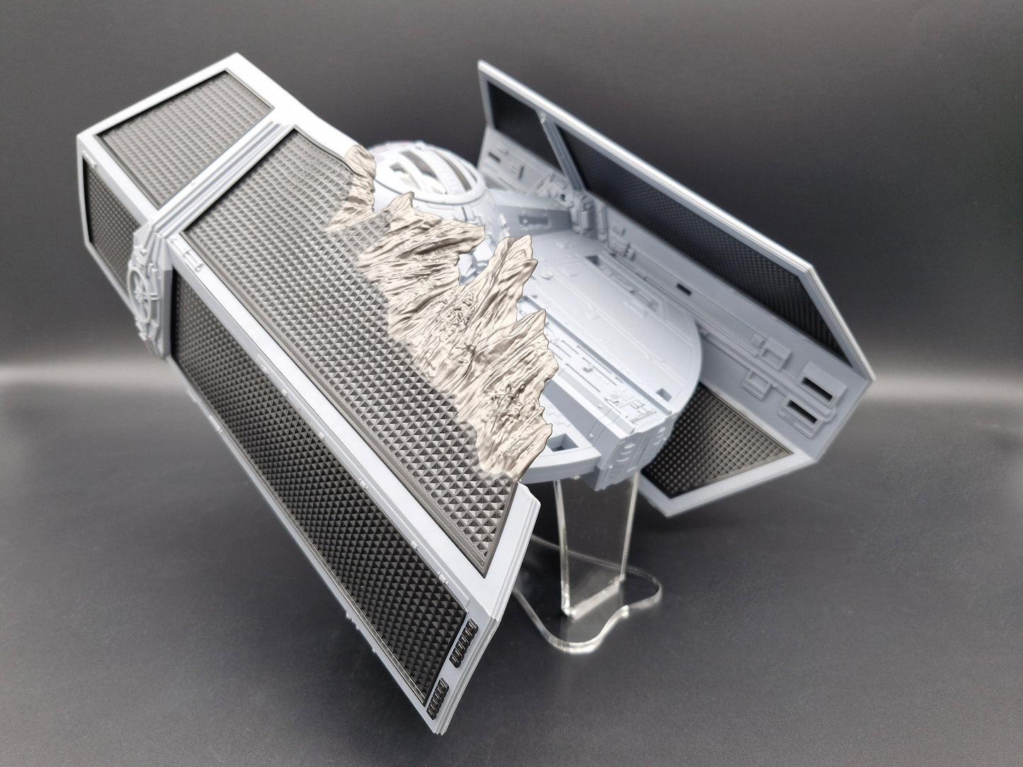 Star Wars TVC Vintage Collection Darth Vader TIE Advanced Ship Stand (2024 Release)