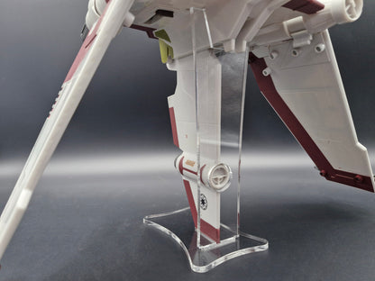 Star Wars Vintage Collection TVC & Clone Wars V-19 Torrent Starfighter STAND