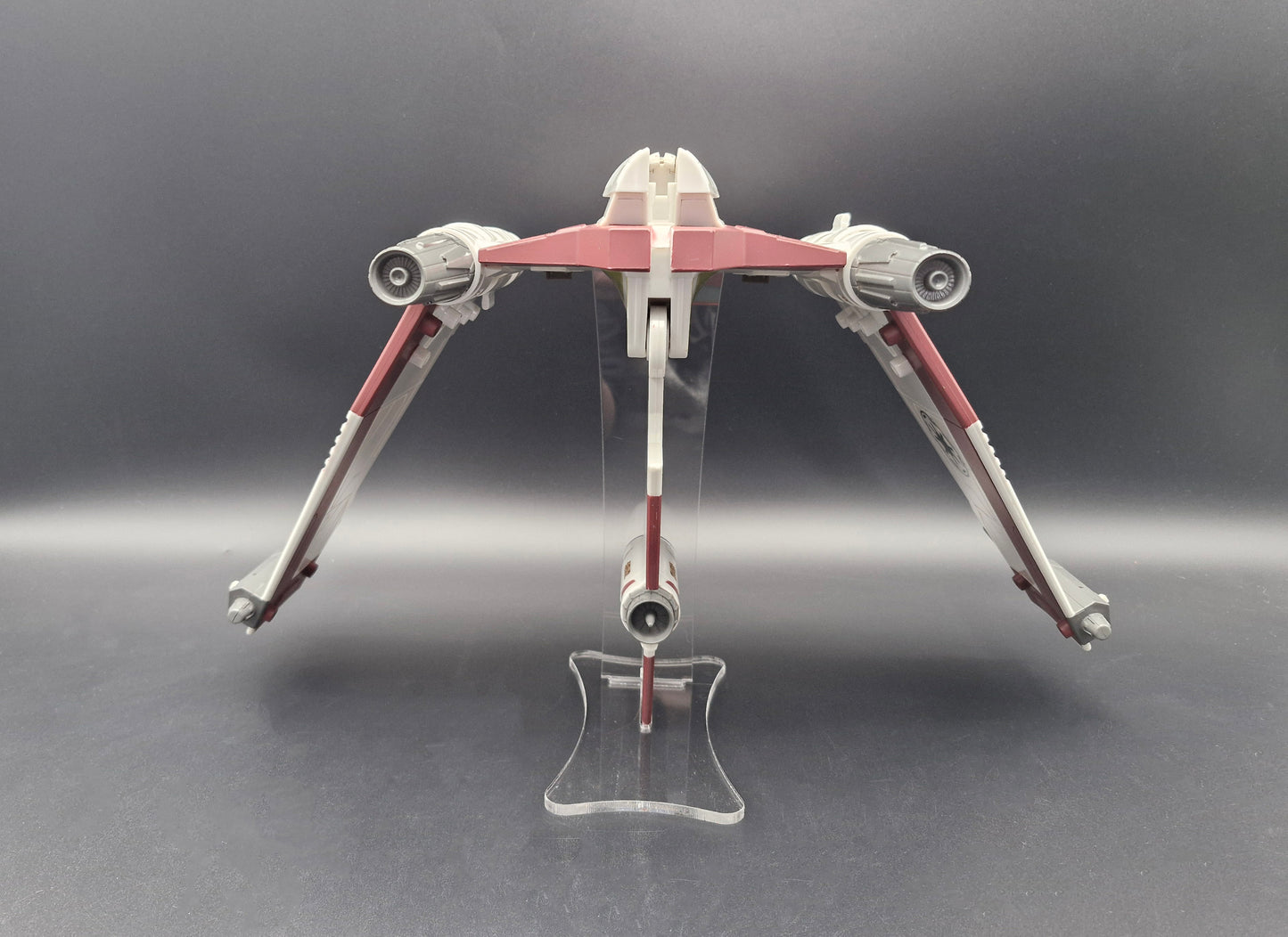 Star Wars Vintage Collection TVC & Clone Wars V-19 Torrent Starfighter STAND